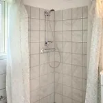 1 Bedroom Awesome In *
