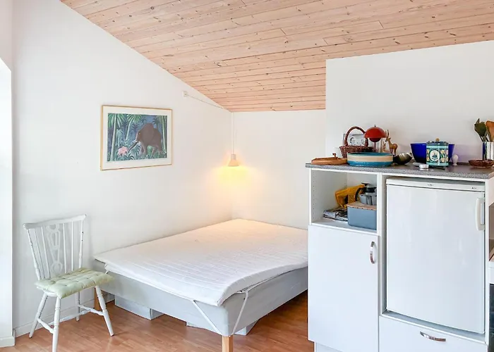 1 Bedroom Awesome In